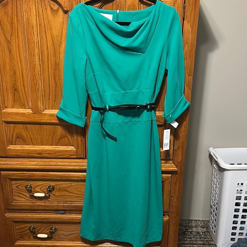 Donna Morgan Green Cowl Neck Sheath Dress